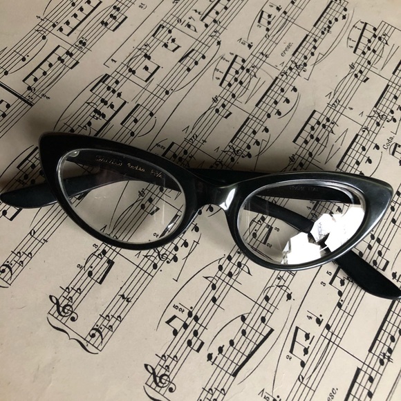 Vintage Accessories - Vintage Rogers Solid Black Cat Eye 1950s Glasses